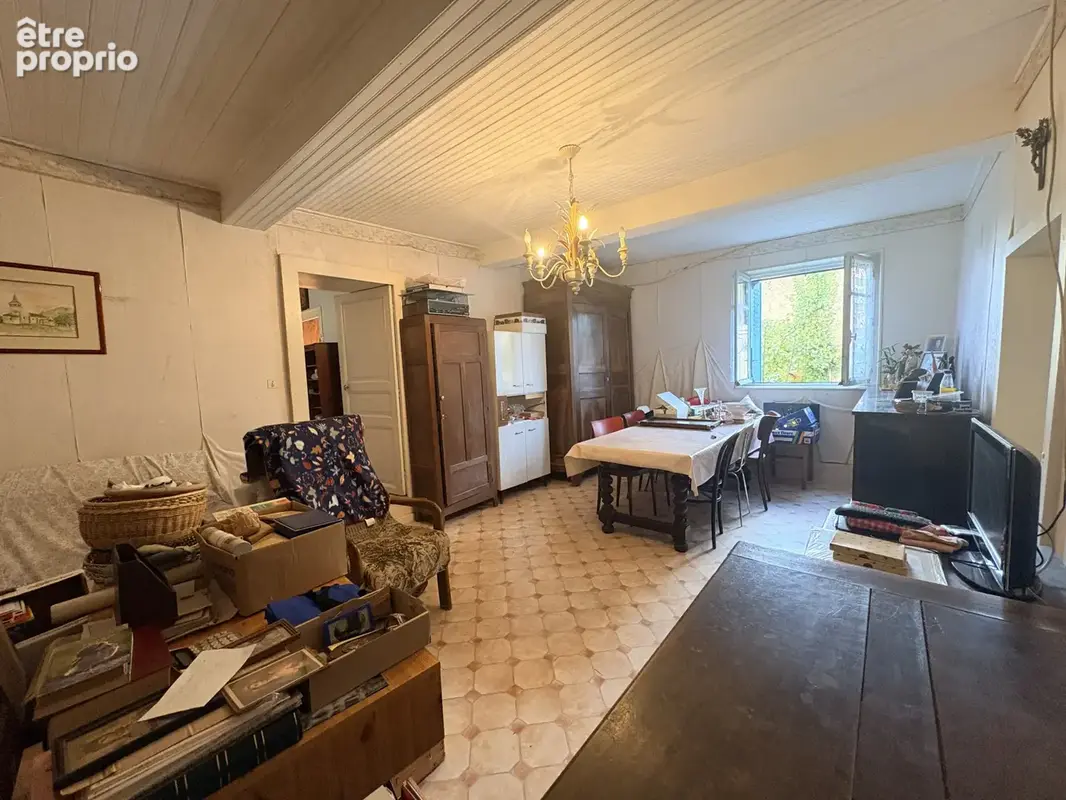BIOZAT, Ensemble immobilier en pierre   Idéal amoureux de l’ancien et grand bricoleur - photo 4