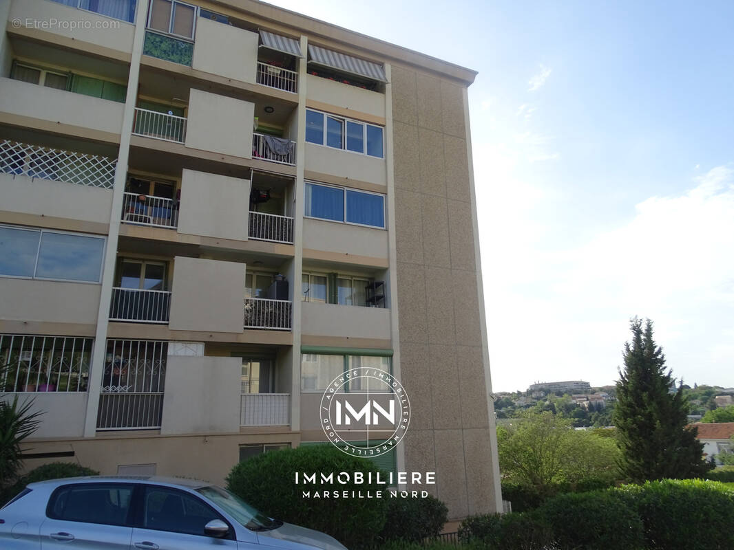 Appartement à MARSEILLE-15E