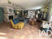 Photo 1 - Maison à JONQUIERES-SAINT-VINCENT