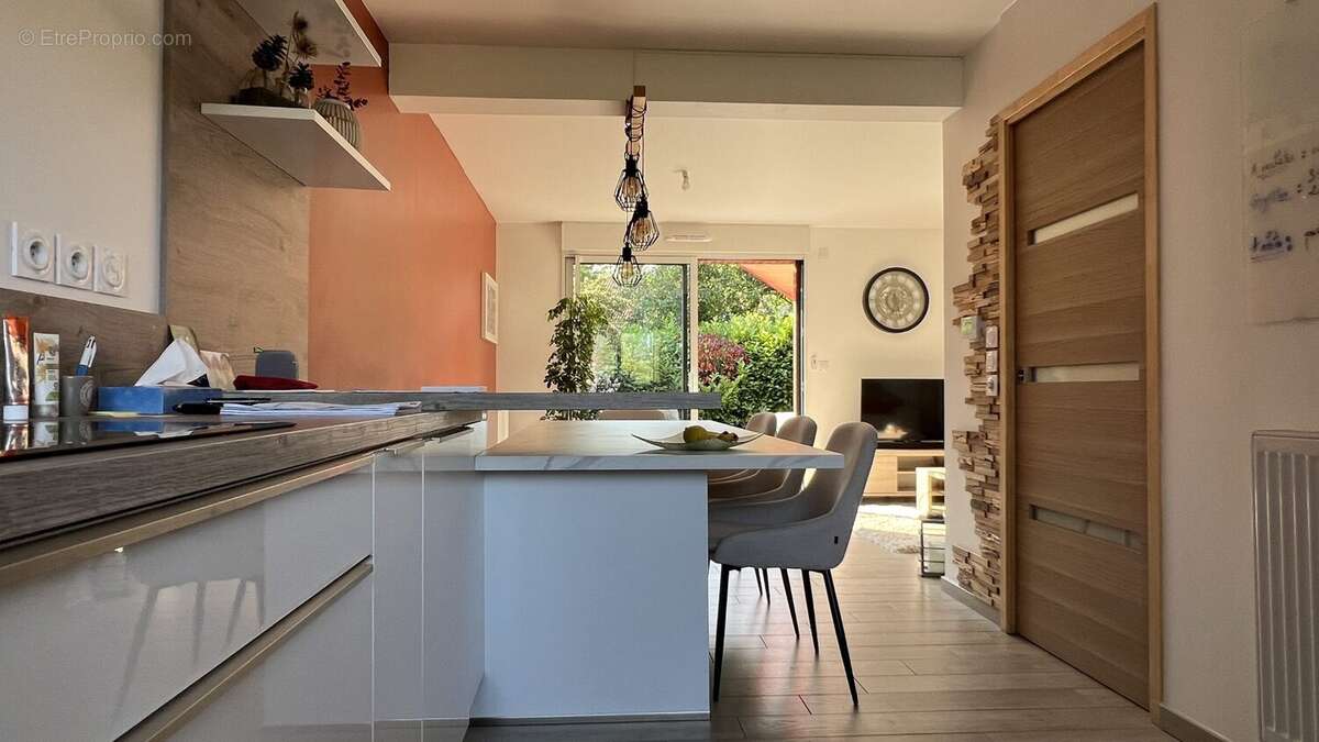 Maison à CHERENG