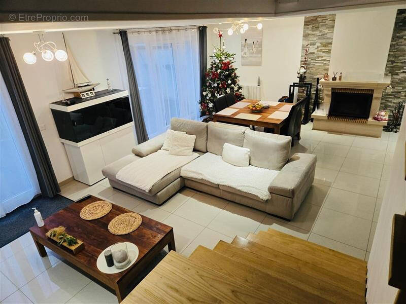 Maison à MITRY-MORY