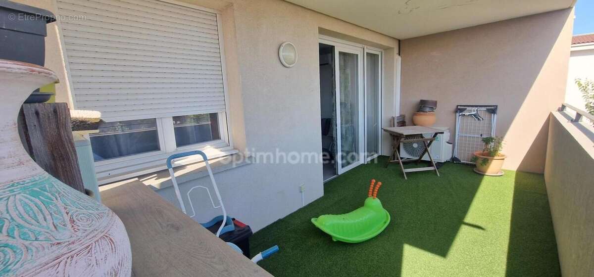 Petite vue mer, emplacement ideal! - photo 3