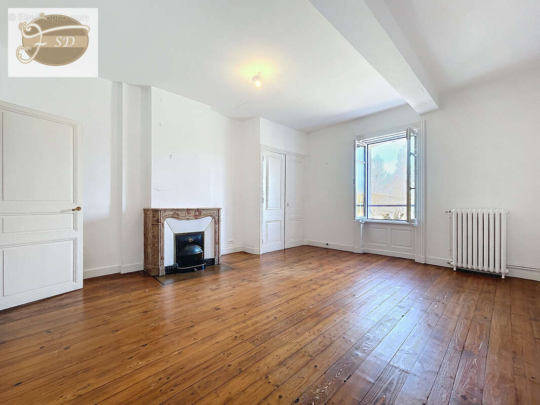 Maison à ANDREZIEUX-BOUTHEON