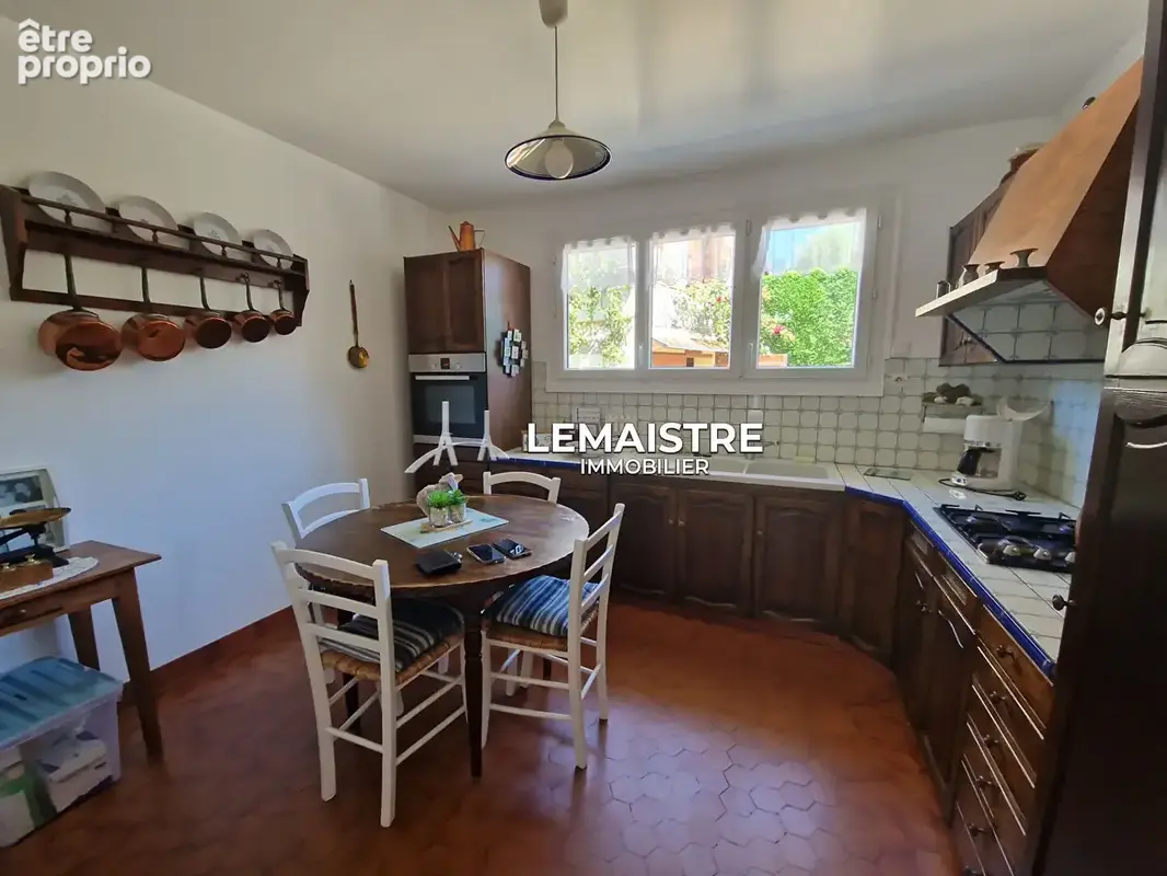 Plain-pied à vendre- Proche Saint Romain De Colbosc - 92 m² - 3 chambres - dépendance - photo 6