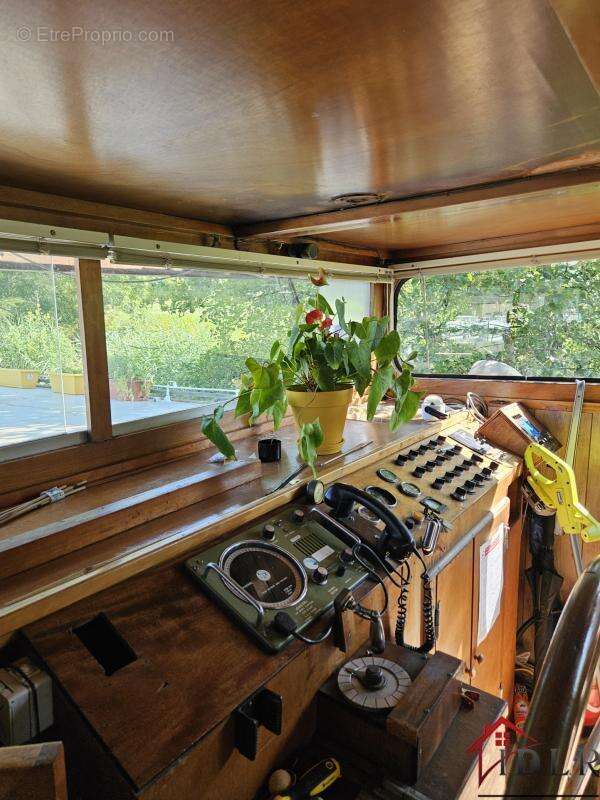 Péniche habitable à vendre à Vesoul - photo 6