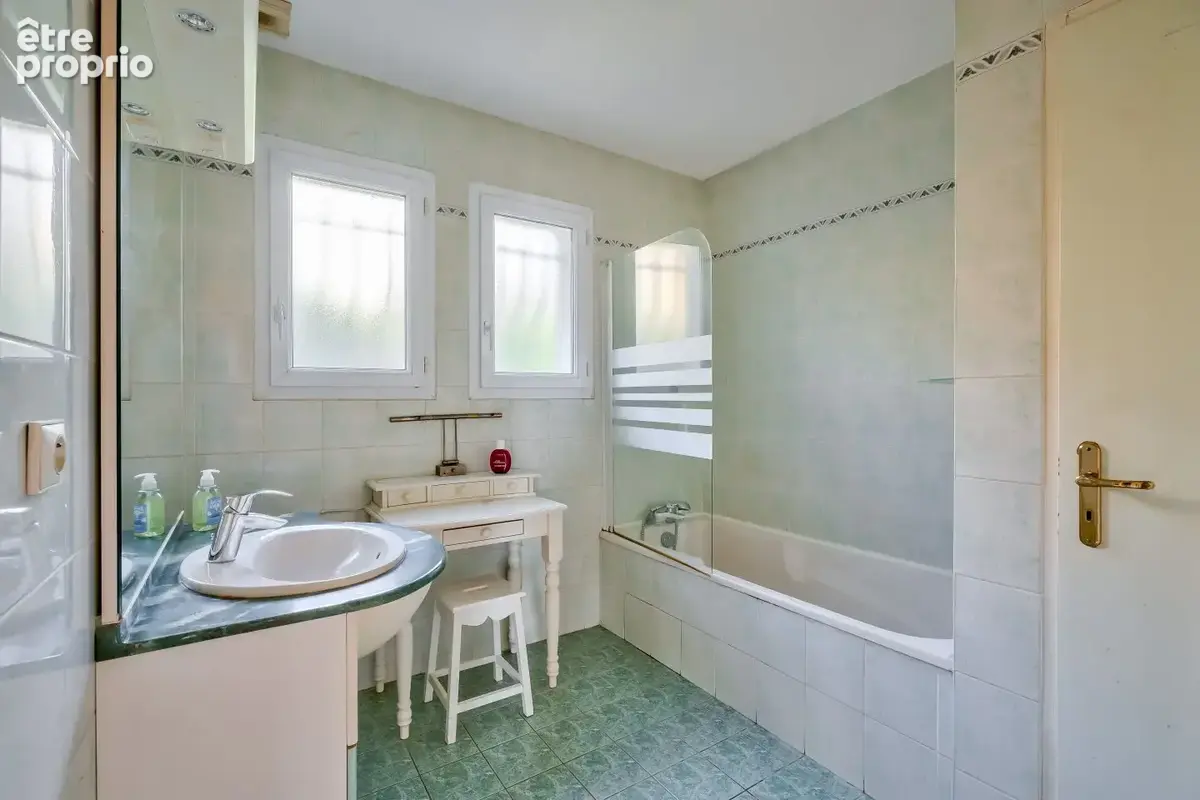 Maison familiale de 6 pièces - photo 12