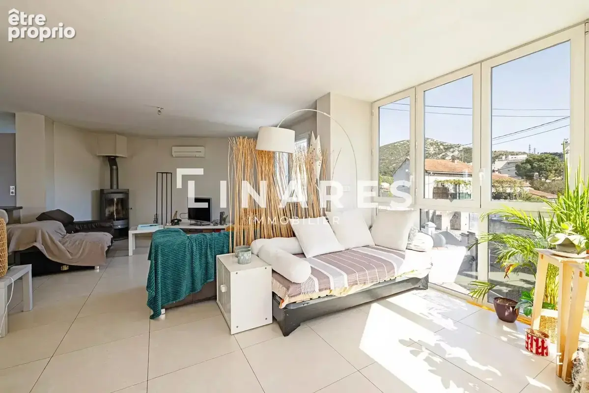 VILLA TRIO - Maison T4 de 182m² Trois espaces de vie indépendants, Piscine Terrain– 13009 - photo 7