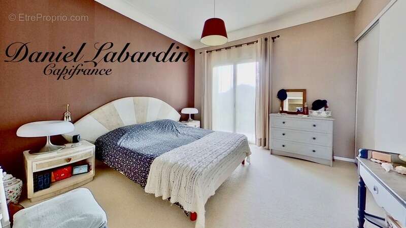 Maison à SAINT-PIERRE-SUR-DROPT