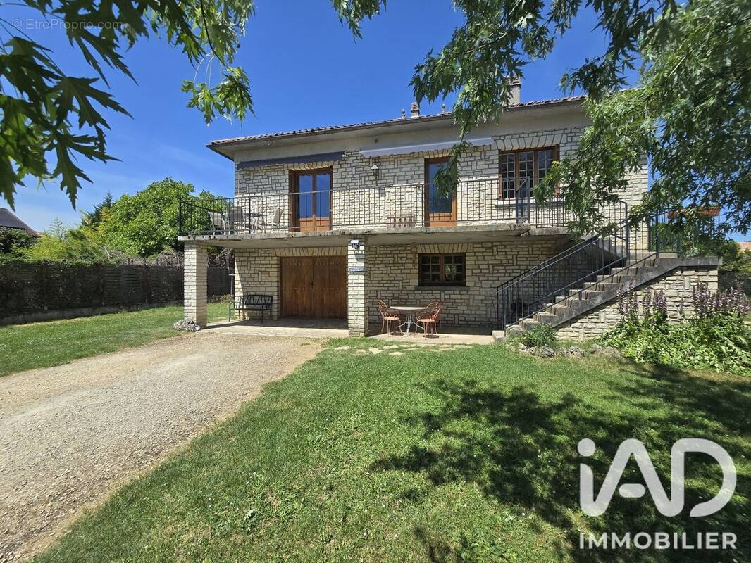 Photo 1 - Maison à PRAYSSAC