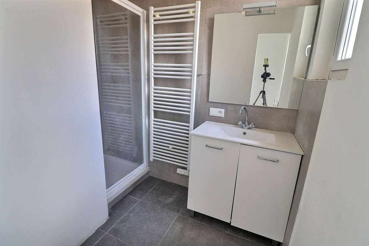 Appartement à PEZENAS