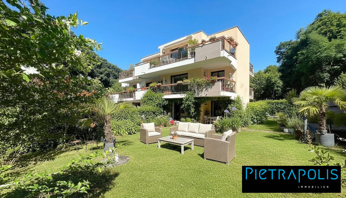 Appartement à FONTAINES-SUR-SAONE