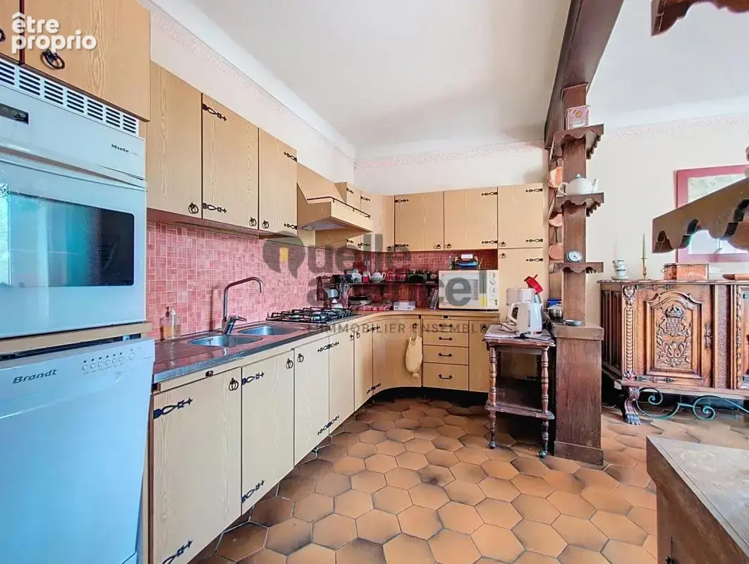 Maison bourgeoise au cœur du bourg - photo 5