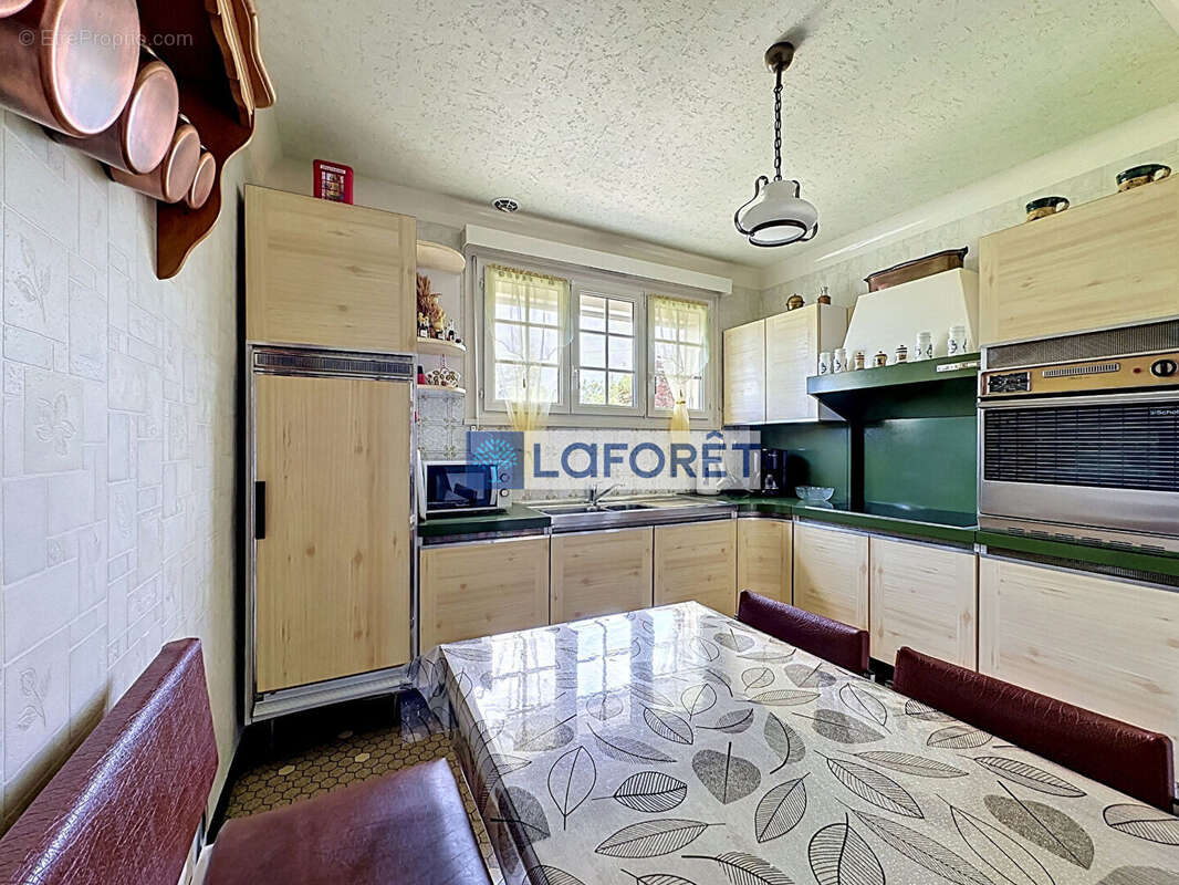 Maison à FRONCLES