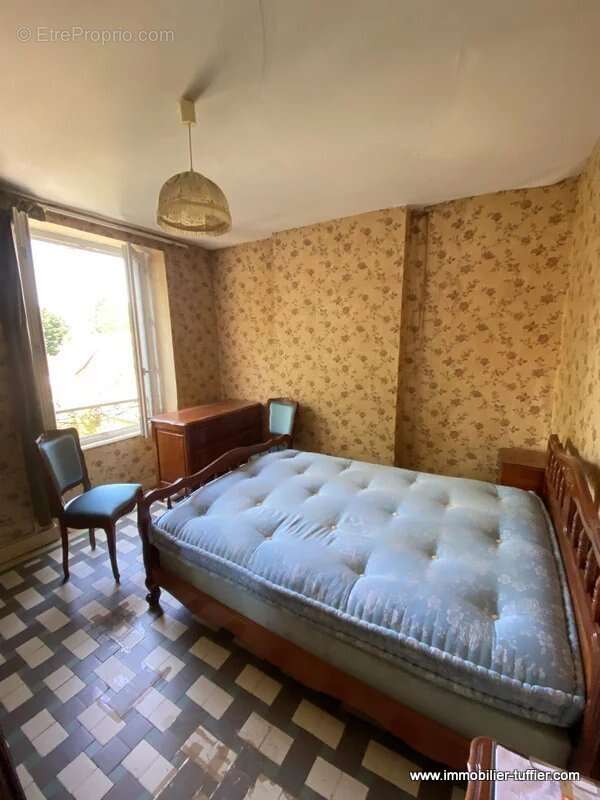 Maison de bourg 5 chambres - photo 8