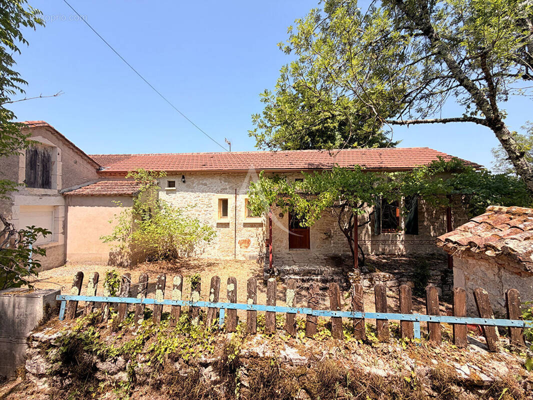 Maison à SAUZET