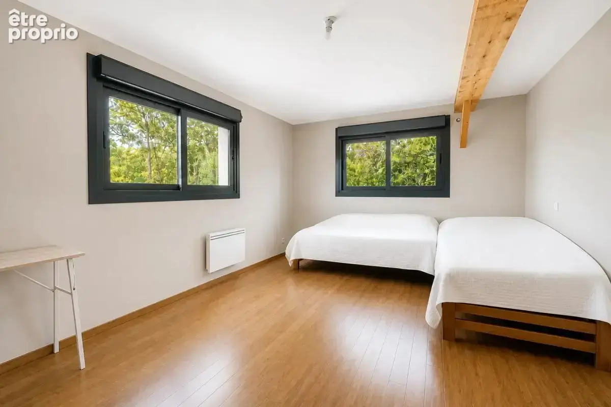 Maison de 9 pièces de 230 m² à Lahonce - photo 6