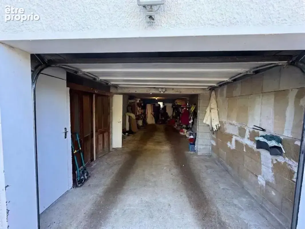 Maison avec vue et accès lac à 6 minutes à pied - photo 10