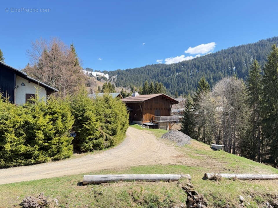 Appartement à COHENNOZ