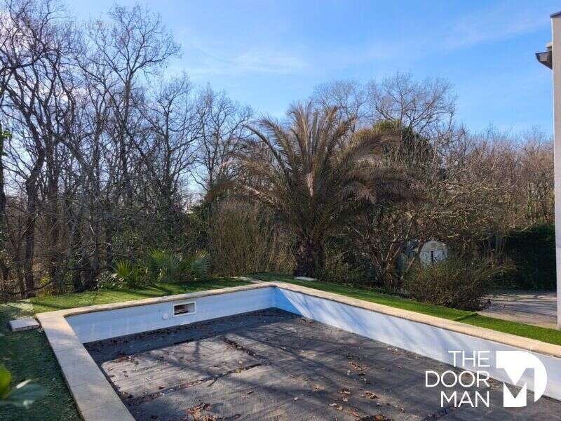 Maison à BRUGUIERES