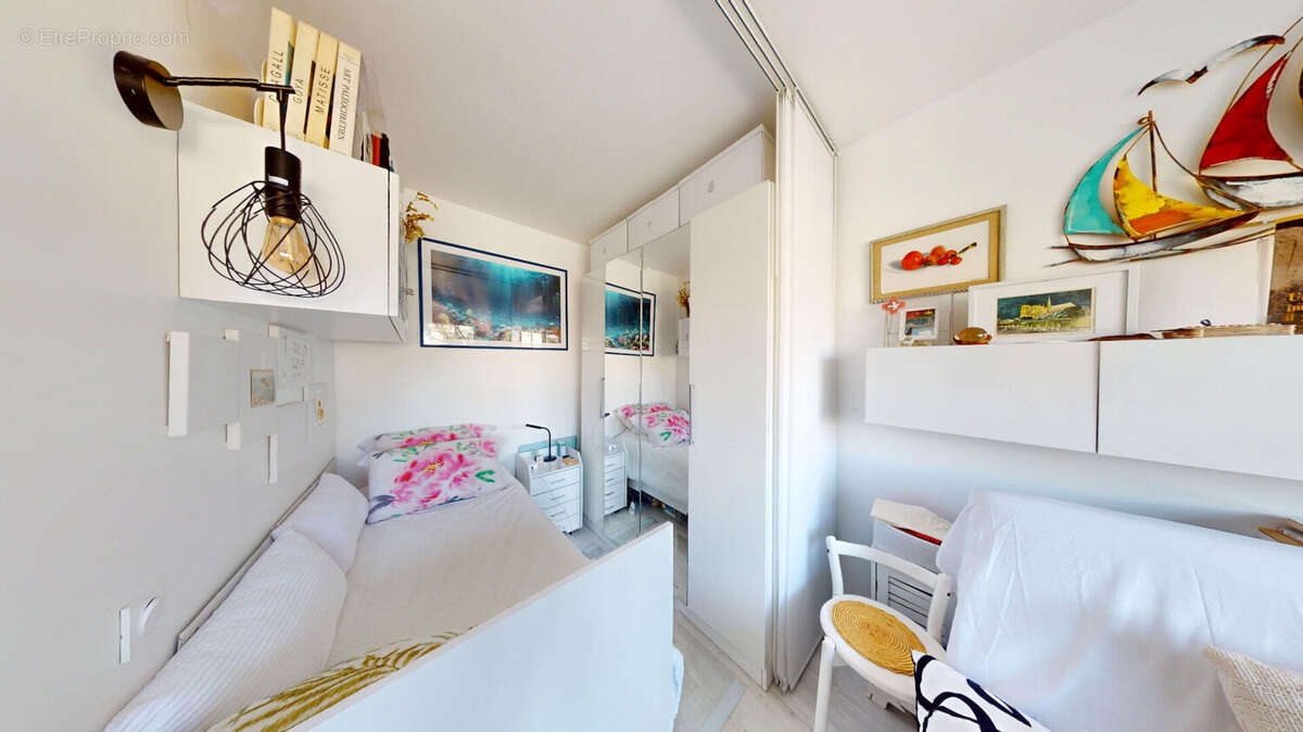 Appartement à PARIS-19E