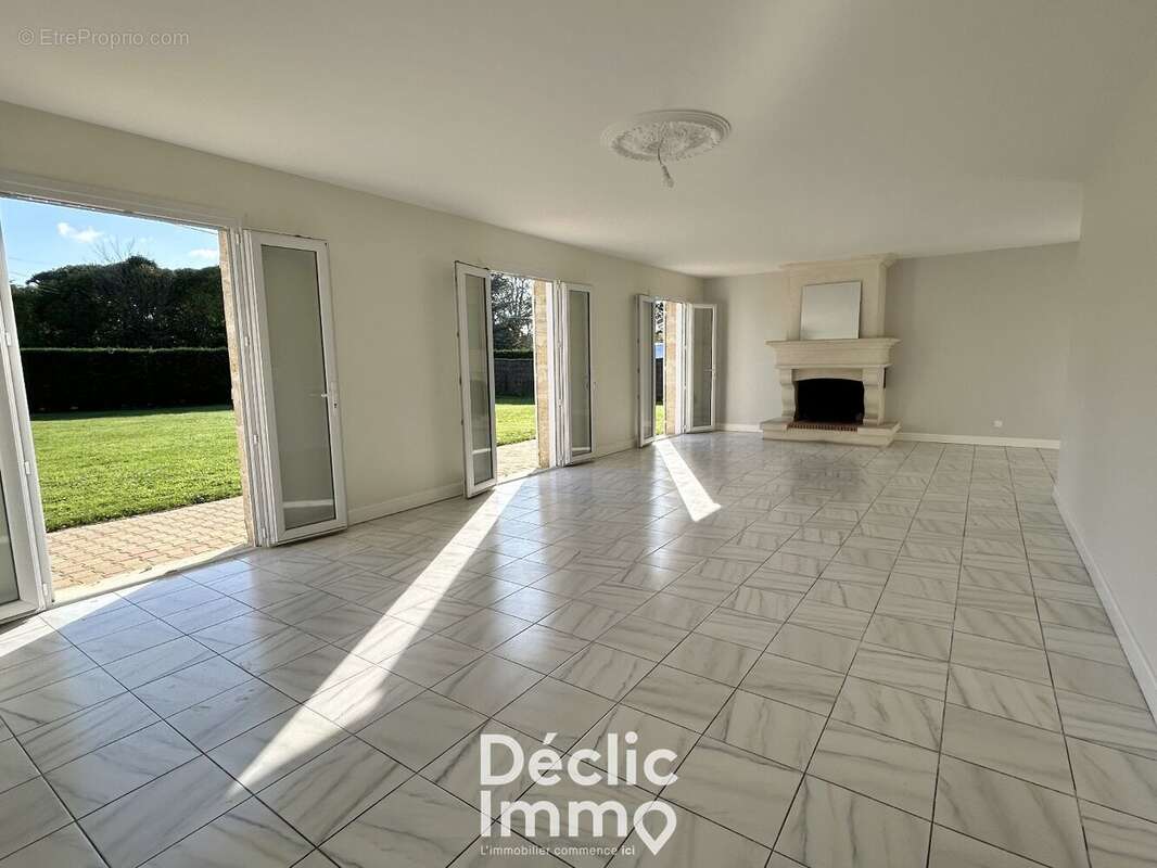 Maison à CARIGNAN-DE-BORDEAUX