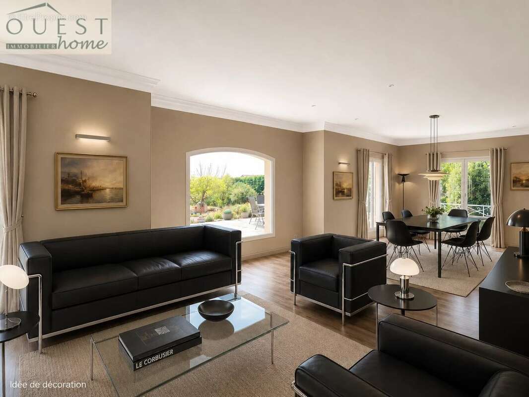 Propriété familiale de 5 chambres, 314m2 avec vue sur les mo - photo 2