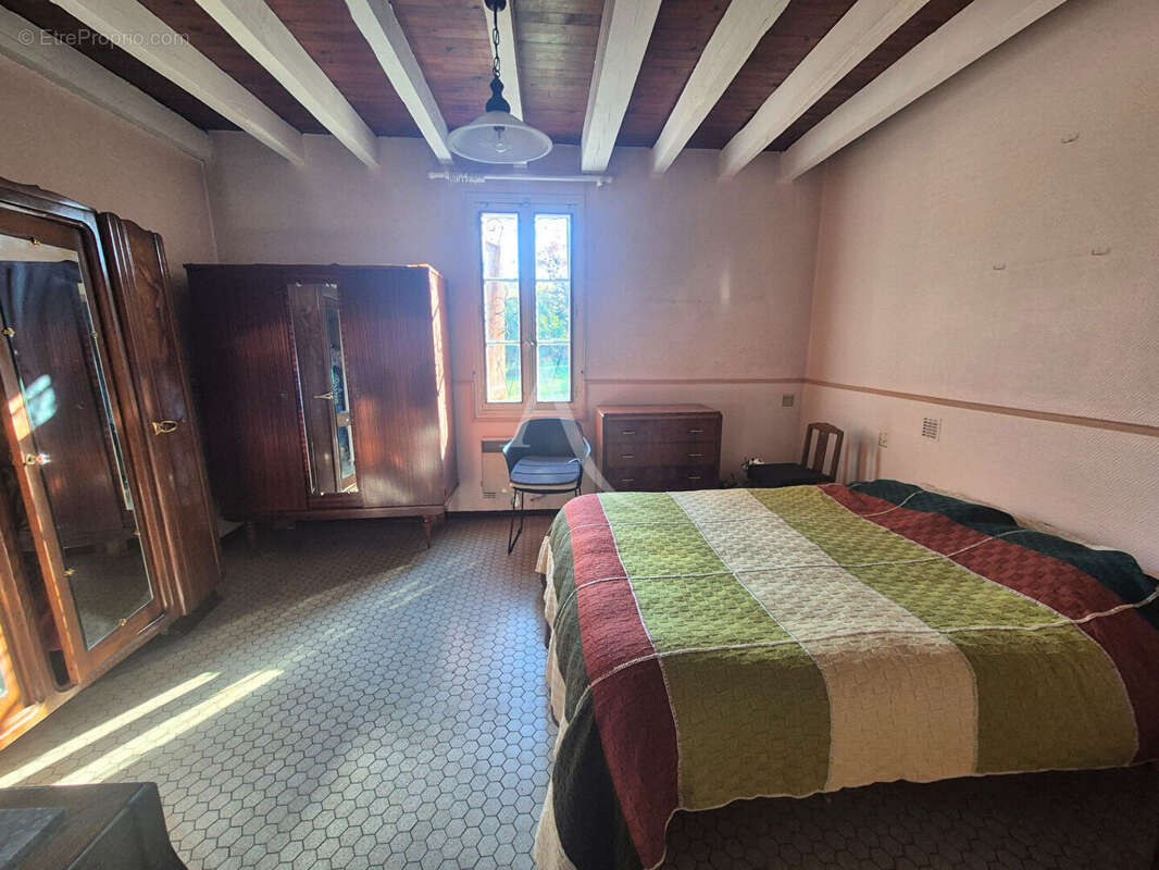 Maison à VILLENEUVE-DE-MARSAN