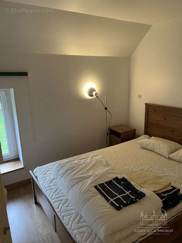 Maison à CRUX-LA-VILLE