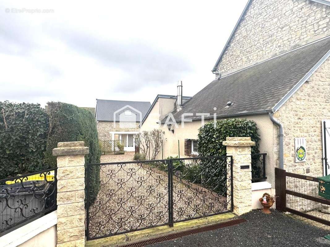 Photo 2 - Maison à FORMIGNY