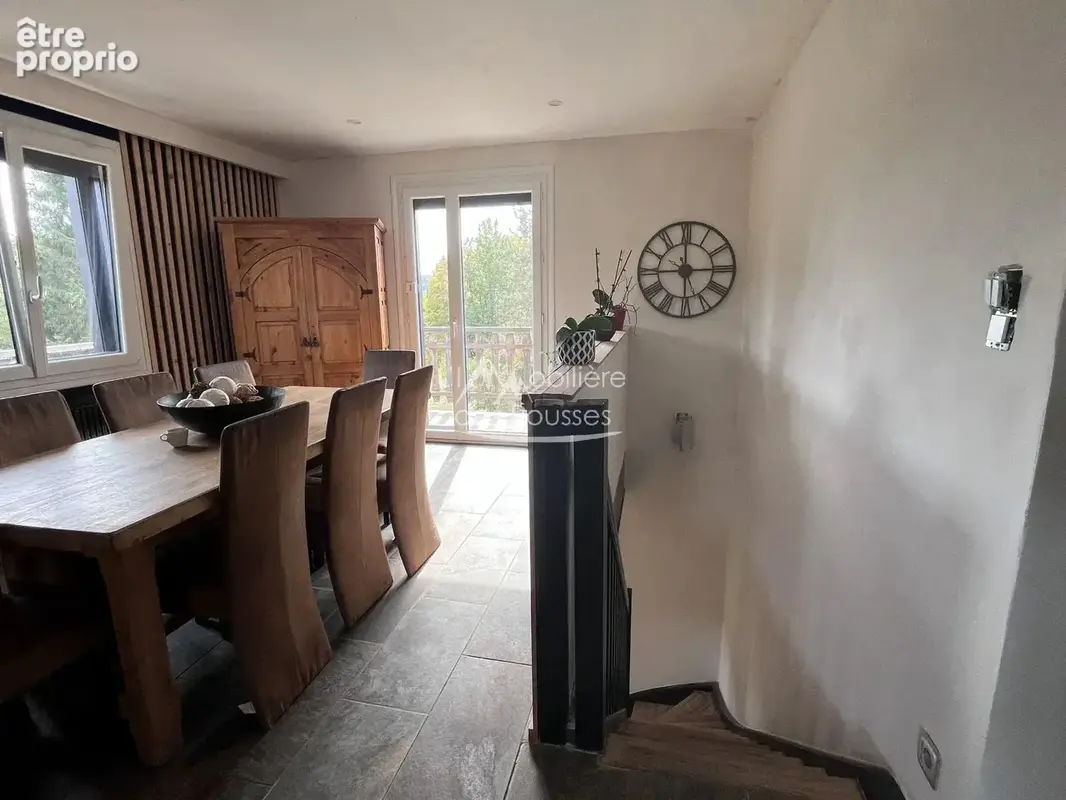 Maison rénovée avec vue dégagée - photo 6