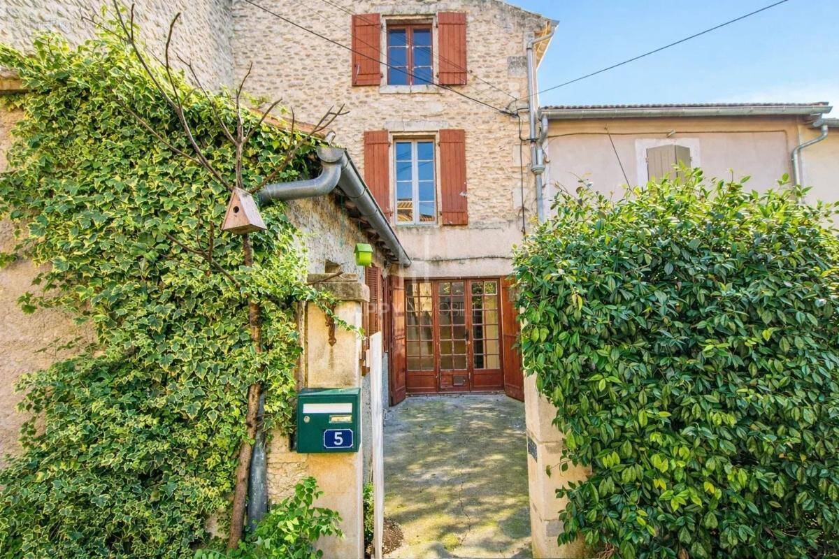 Maison à SAINT-REMY-DE-PROVENCE