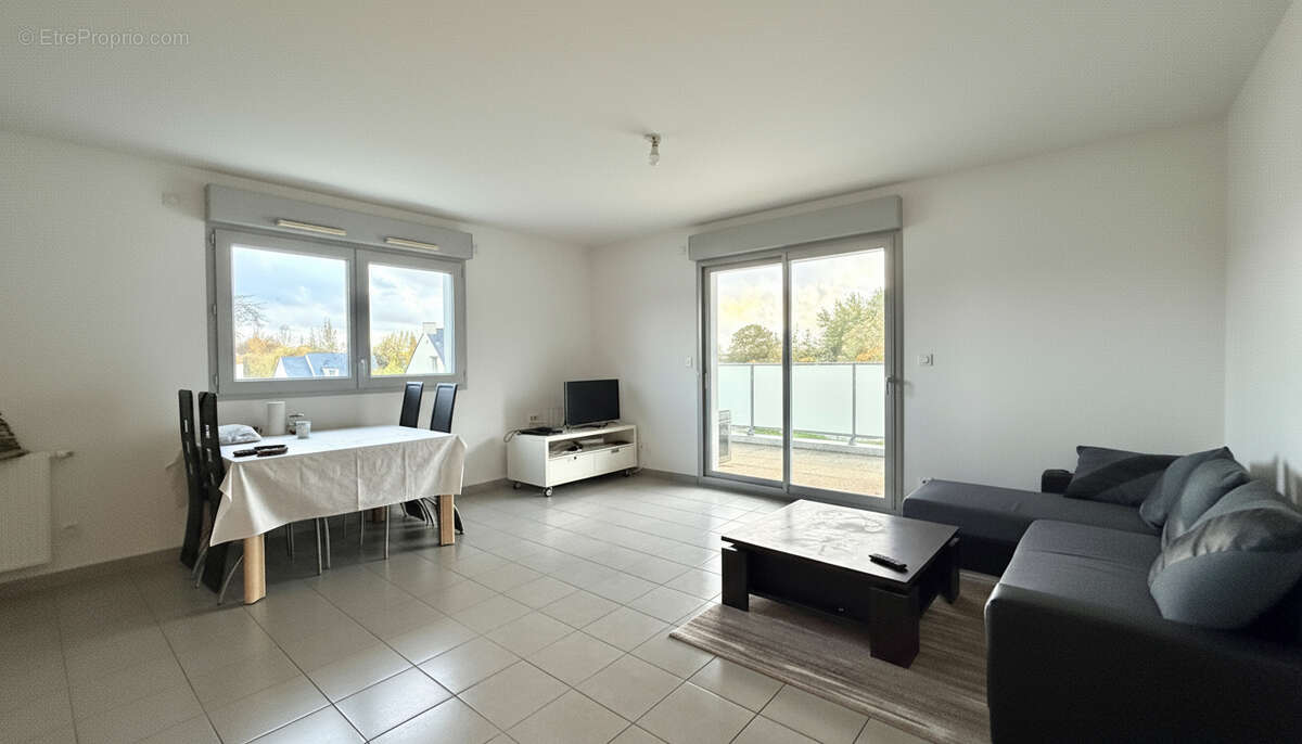Appartement à SAINTE-LUCE-SUR-LOIRE