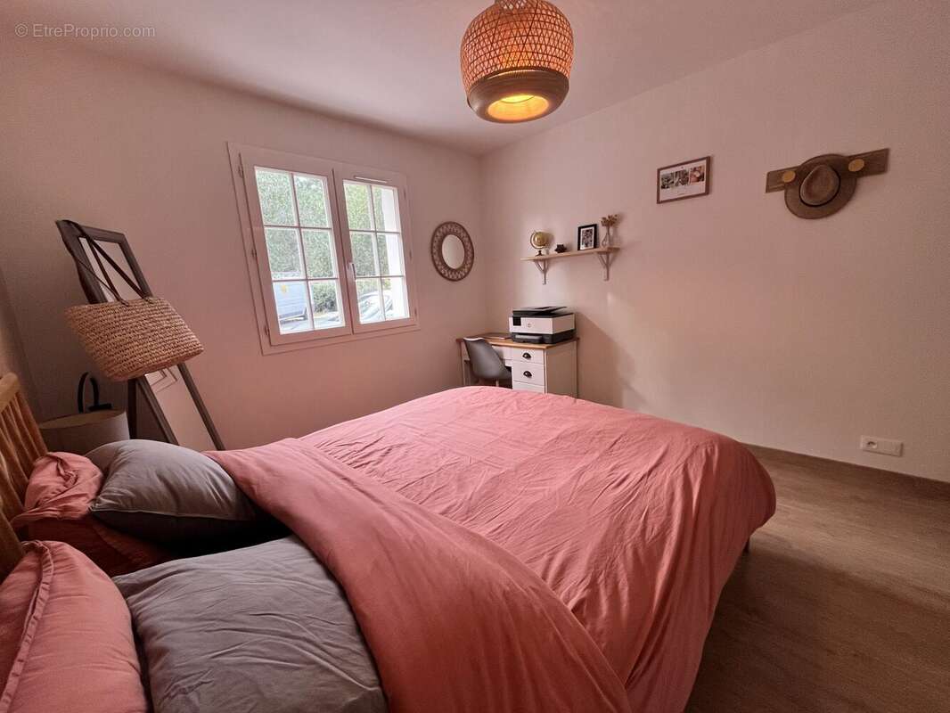 UNE CHAMBRE - Maison à SOULAC-SUR-MER