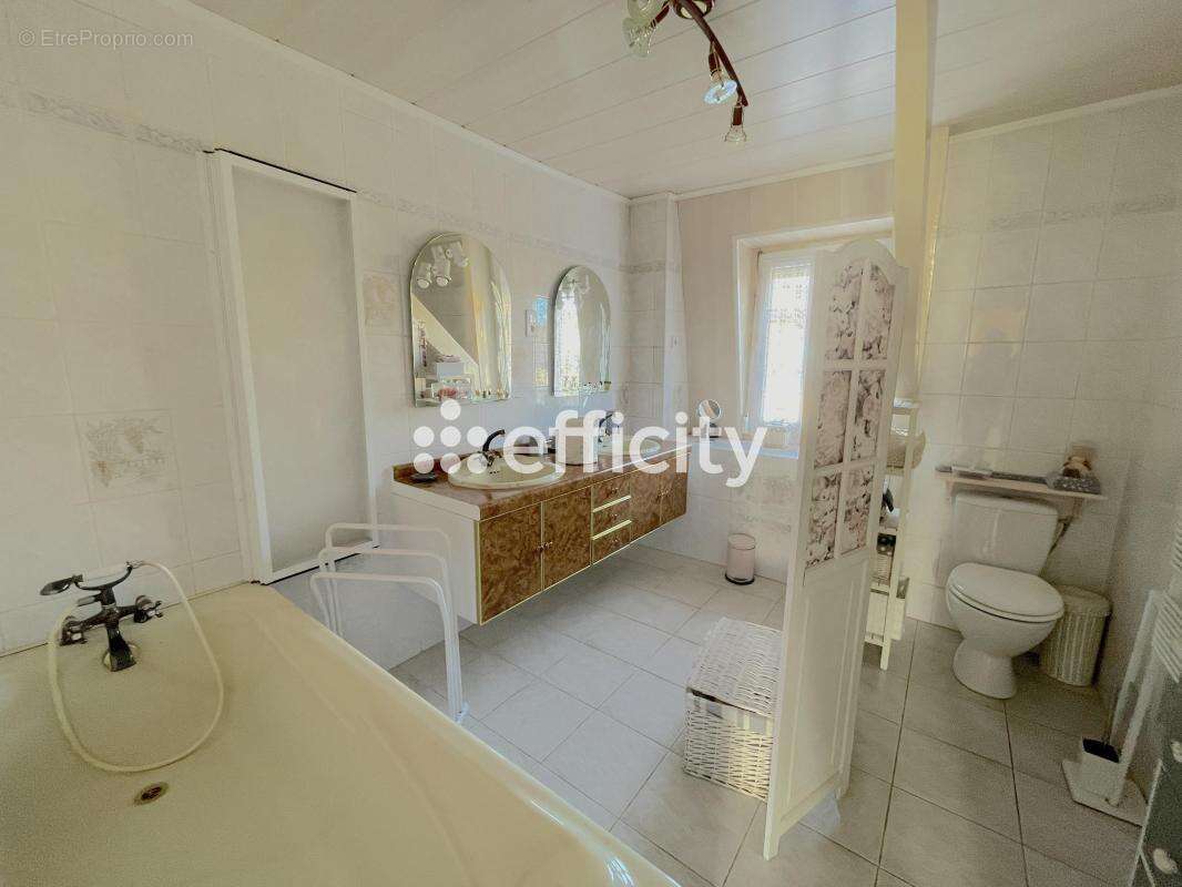 Appartement à INZINZAC-LOCHRIST