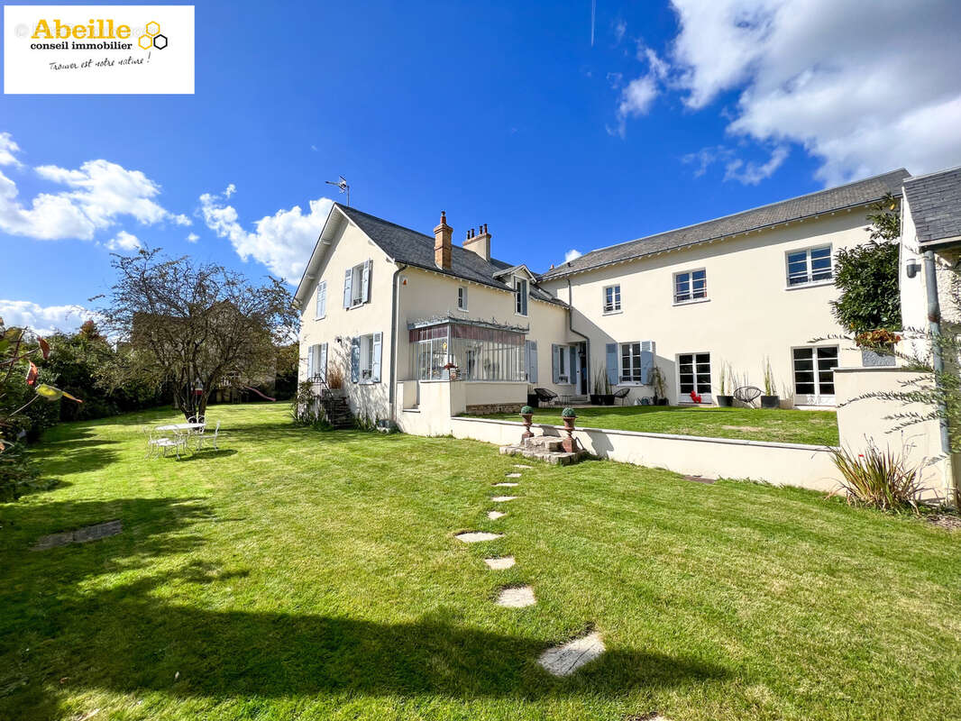 Maison à SAINT-CHERON