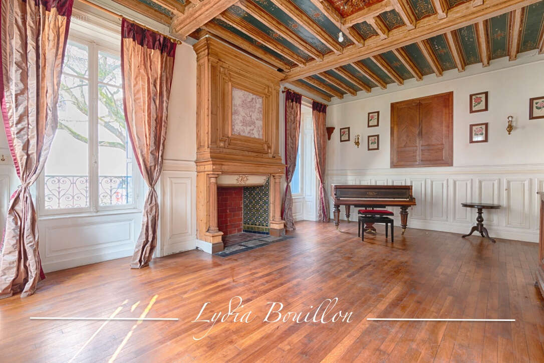 Maison à MELUN