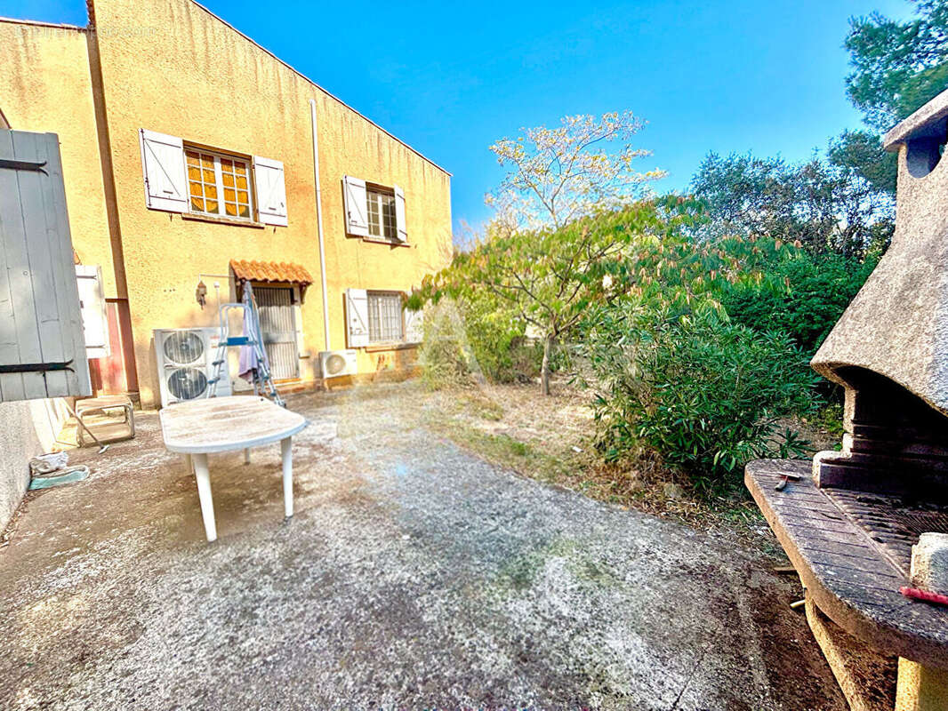 Maison à VILLEVEYRAC