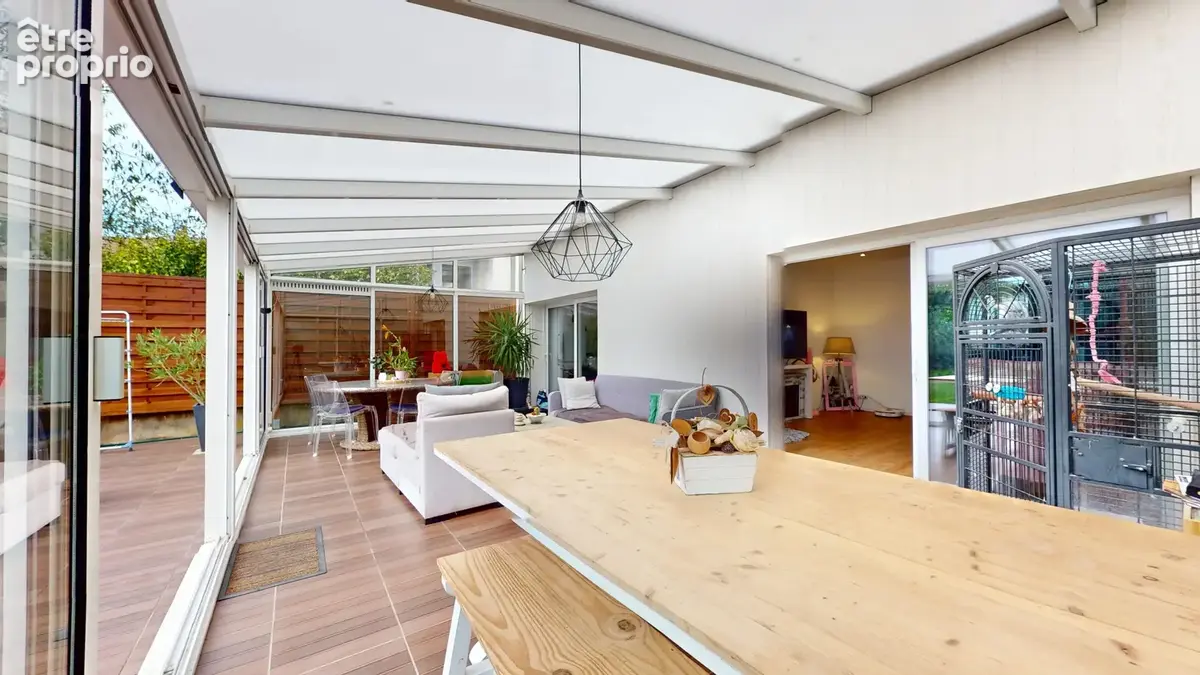 Maison 6 pièces 117 m² à vendre à Montfermeil (93370) - photo 3