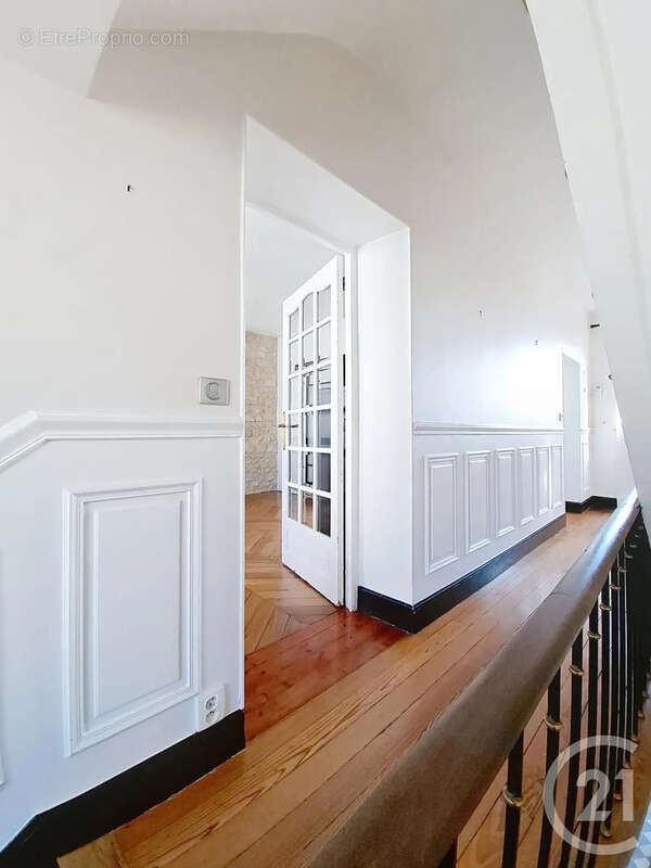 Maison à MELUN