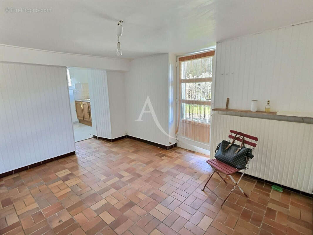 Maison 4 pièce(s) 85.67 m2 - photo 3