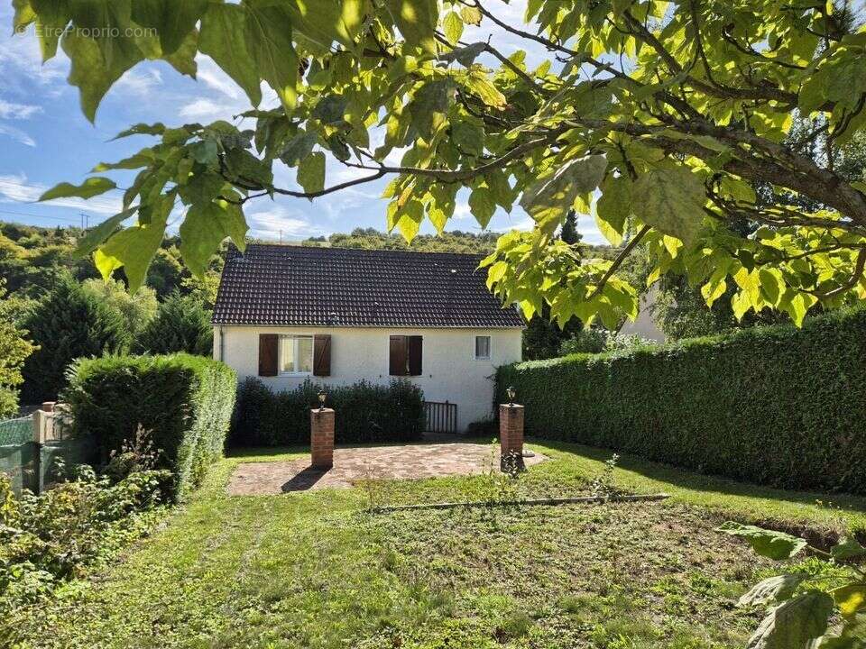 Maison à SAINT-MARTIN-DU-TERTRE