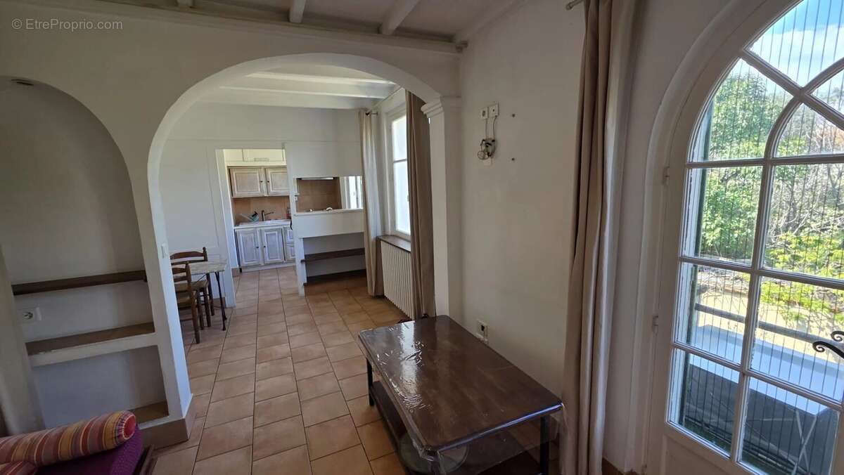 Appartement à LE CANNET