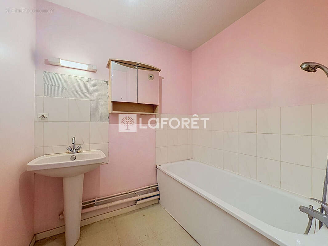 Appartement Ouistreham 2 pièce(s) 46.80 m2 - photo 9