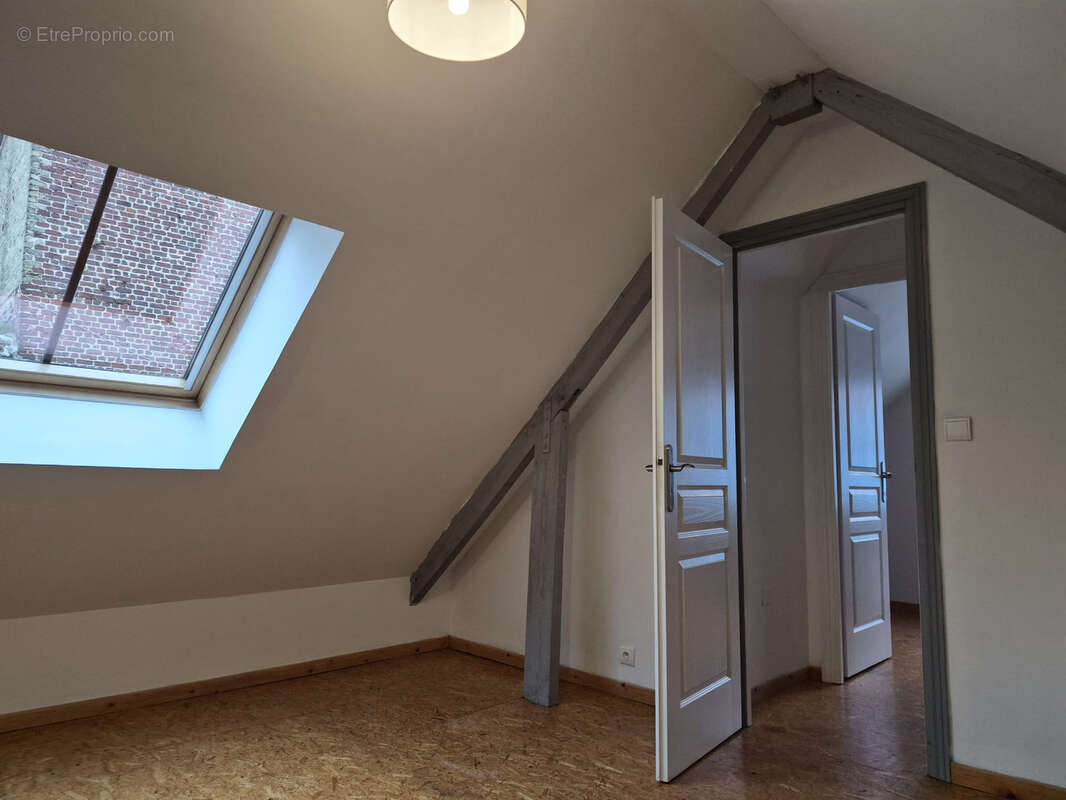 Appartement à BERGUES