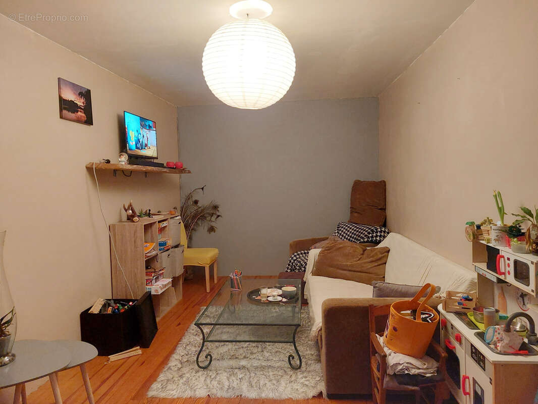 Maison à BRUSQUE
