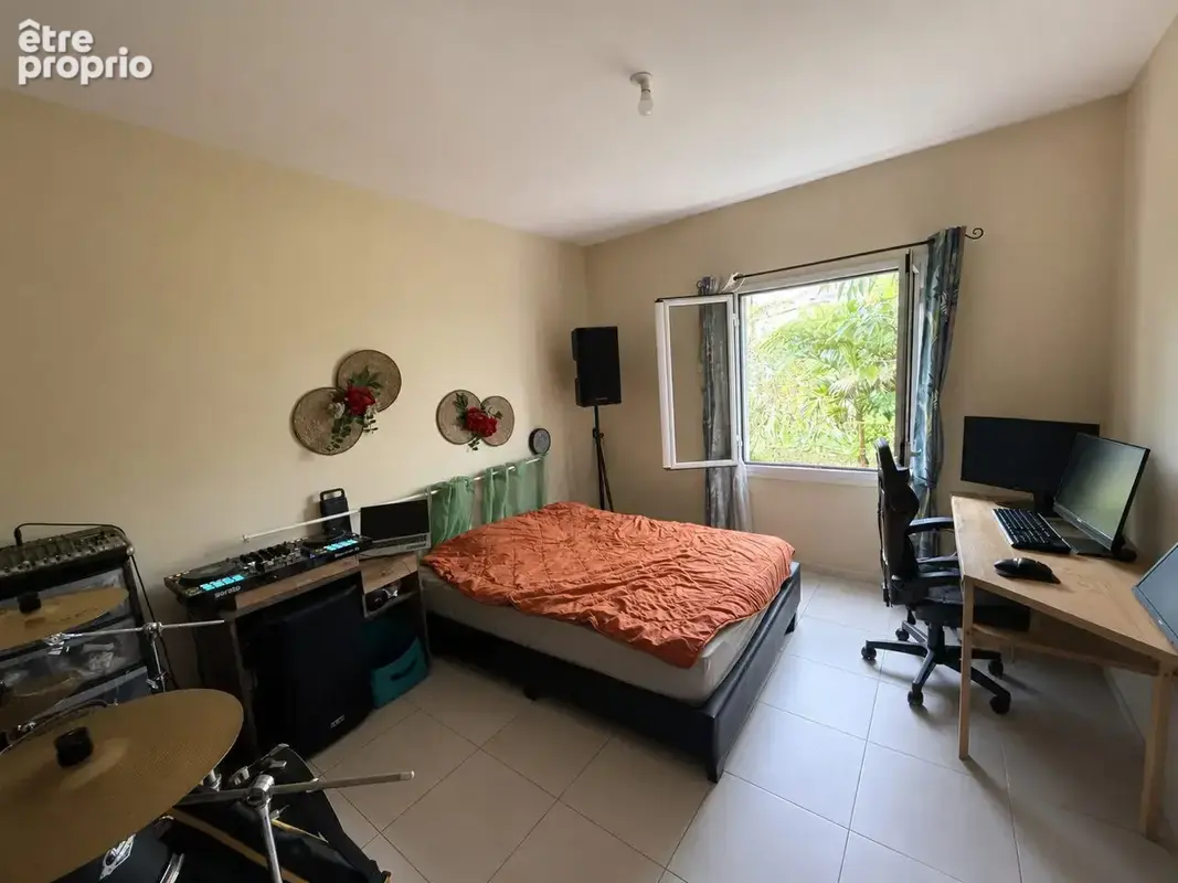 Maison 131 m² à Saint-Joseph  - photo 8