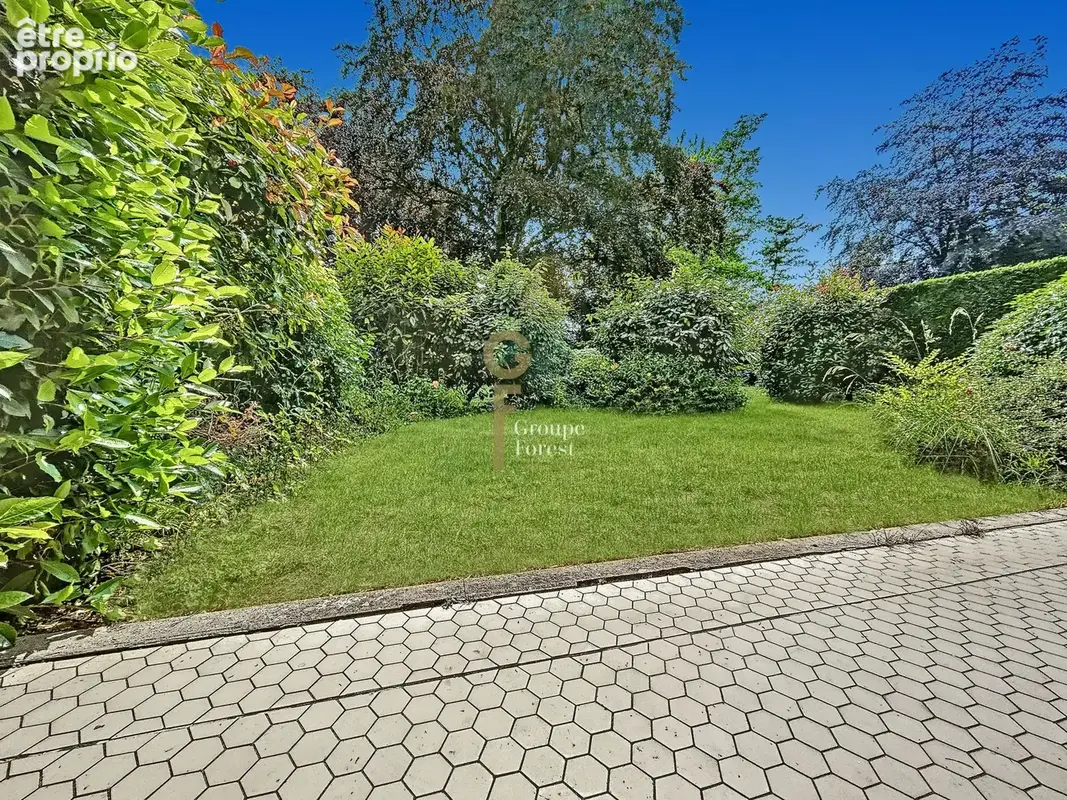 Appartement 4 pièces 132 m² à vendre à Roubaix (59100) - photo 4