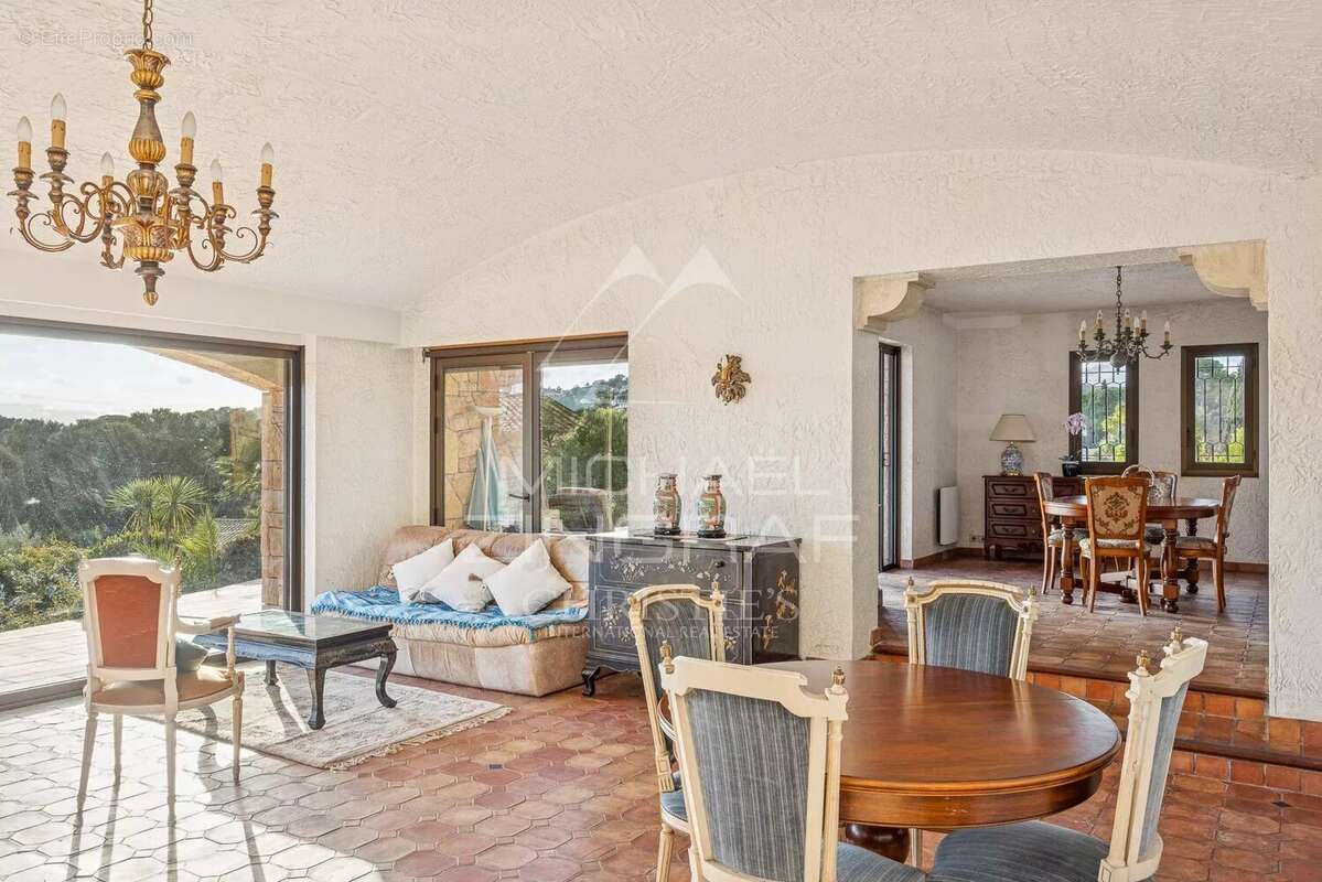 Maison à ANTIBES