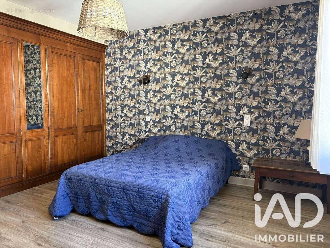 Maison 140 m² à Cognac  - photo 6