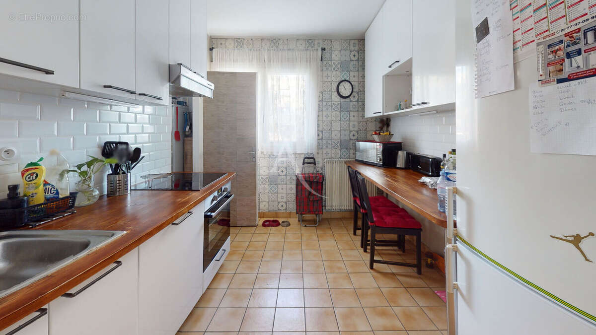 Appartement à MORANGIS